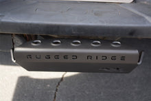 Load image into Gallery viewer, Rugged Ridge 07-23 Jeep Wrangler JK/JKU/JL/JLU &amp; 20-23 Gladiator Hitch Skid Plate 2in. Rec - Tex Blk