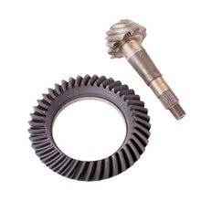 Load image into Gallery viewer, Omix Ring &amp; Pinion 8.25 4.10 91-01 Jeep Cherokee (XJ)