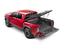 Load image into Gallery viewer, UnderCover 2022 Nissan Frontier 5ft Elite Bed Cover - Black Textured
