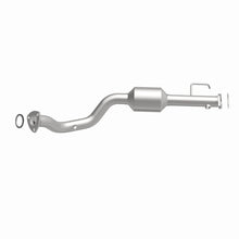 Load image into Gallery viewer, MagnaFlow 2004 Isuzu Rodeo 3.2L Direct Fit Converter