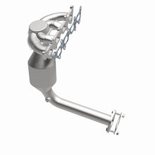 Load image into Gallery viewer, MagnaFlow 12-13 500 L4 1.4 OEM Manifold Direct Fit Converter