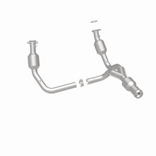 Load image into Gallery viewer, MagnaFlow 15-16 Cadillac Escalade 6.2L Direct Fit Converter