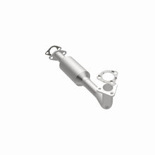 Load image into Gallery viewer, MagnaFlow 98-00 Sportage 2 OEM Underbody Direct Fit Converter