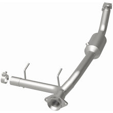 Load image into Gallery viewer, MagnaFlow 2005 Lincoln Navigator 5.4L Direct Fit Converter