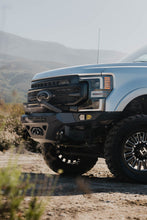 Load image into Gallery viewer, DV8 17-22 Ford Super Duty F-250/F-350 Spec Series Front Bumper