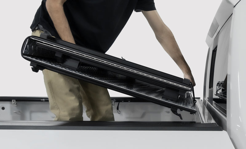 Access LOMAX 2022+ Nissan Frontier 6ft Bed Tri-Fold Hard Cover - Black Urethane