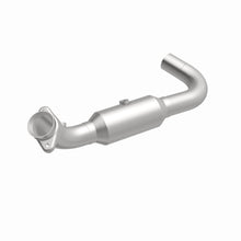 Load image into Gallery viewer, MagnaFlow 07-08 Ford Expedition 5.4L Direct Fit Converter