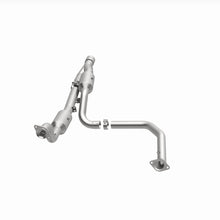 Load image into Gallery viewer, Magnaflow 15-16 Ram 2500 6.4L California Grade CARB Compliant DF Catalytic Converter