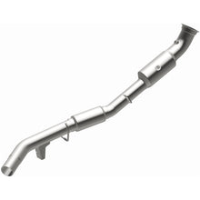 Load image into Gallery viewer, MagnaFlow 15-16 GL450 V6 3 OEM Underbody Direct Fit Converter