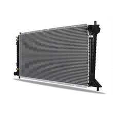 Load image into Gallery viewer, Mishimoto Ford Expedition Replacement Radiator 2004-2006