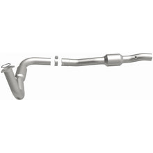 Load image into Gallery viewer, MagnaFlow 01-06 Sierra 2500 HD 6.0L D/S Direct Fit Converter
