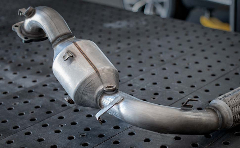 MagnaFlow 09-11 Chevrolet Corvette 6.2L Direct Fit Converter