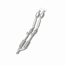 Load image into Gallery viewer, MagnaFlow 2006 Volkswagen Passat 3.6L Direct Fit Converter