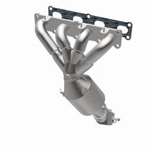 Load image into Gallery viewer, MagnaFlow 13-16 Dart L4 2 2.4 OEM Manifold Direct Fit Converter