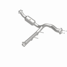 Load image into Gallery viewer, MagnaFlow 2021 Ford F-150 Right Underbody 5L Direct Fit Converter
