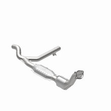 Load image into Gallery viewer, MagnaFlow 99-00 Ford Exped 4.6L Direct Fit Converter