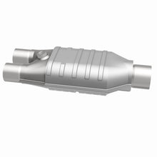 Load image into Gallery viewer, MagnaFlow 2.5in./2in. S/D CAOBDII Universal Converter