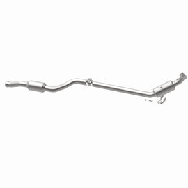 MagnaFlow Direct Fit Catalytic Converter 13-14 Mercedes-Benz GLK350 3.5L