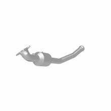 Load image into Gallery viewer, MagnaFlow 13-15 Dodge Durango V6 3.6L OEM Grade / EPA Compliant Direct-Fit Catalytic Converter