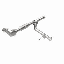 Load image into Gallery viewer, MagnaFlow 01-03 Ford F150 XL/XLT V6 4.2L OEM Grade / EPA Compliant Direct-Fit Catalytic Converter