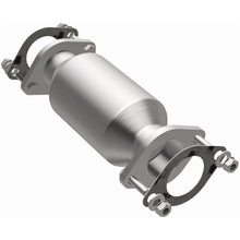 Load image into Gallery viewer, MagnaFlow 2009 Hyundai Genesis 4.6L Direct Fit Converter