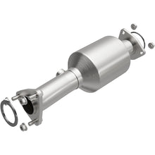Load image into Gallery viewer, Magnaflow Conv Direct Fit 17-19 Honda CR-V Single Underbody 2.4L