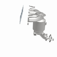 Load image into Gallery viewer, MagnaFlow Direct Fit Catalytic Converter 13-16 Hyundai Santa Fe Sport 2.4L Manifold