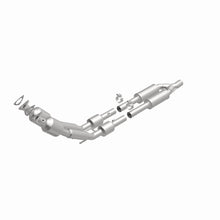 Load image into Gallery viewer, MagnaFlow 2006 Volkswagen Passat 3.6L Direct Fit Converter