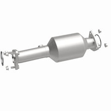 Load image into Gallery viewer, Magnaflow Conv Direct Fit 17-19 Honda CR-V Single Underbody 2.4L