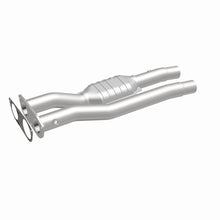 Load image into Gallery viewer, MagnaFlow 96-99 Chevy C2500 Suburban 7.4L Direct Fit Converter