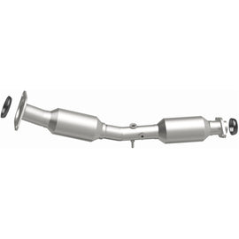 Magnaflow 13-15 Nissan Sentra 1.8L California Grade CARB Compliant DF Catalytic Converter