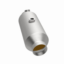 Load image into Gallery viewer, MagnaFlow 2.25 1-O2 CA Universal Converter