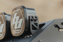 Load image into Gallery viewer, DV8 Baja Designs Linkable Lightbar Mount for DV8 Roof Rack Light Option