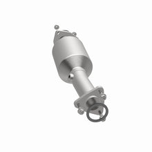 Load image into Gallery viewer, Magnaflow Conv Direct Fit 17-19 Honda CR-V Single Underbody 2.4L