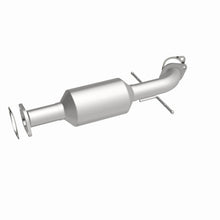 Load image into Gallery viewer, MagnaFlow 2005 Kia Sedona 3.5L Direct Fit Converter