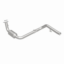 Load image into Gallery viewer, MagnaFlow 2007 Chevrolet Silverado 1500 Classic 6.0L Direct Fit Converter