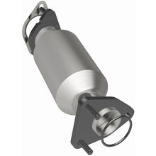 Load image into Gallery viewer, MagnaFlow 05-06 Nissan Pathfinder 4.0L Direct Fit Converter