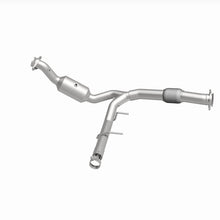 Load image into Gallery viewer, MagnaFlow 18-21 Ford Expedition Right Underbody 3.5L Direct Fit Catalytic Converter