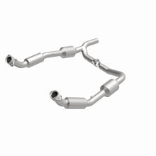 Load image into Gallery viewer, MagnaFlow Direct Fit Catalytic Converter 2008+ Ford E-150 4.6L