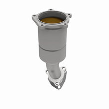 Load image into Gallery viewer, MagnaFlow Direct Fit Catalytic Converter 00-04 Nissan Frontier