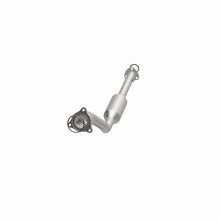 Load image into Gallery viewer, MagnaFlow 99-02 Chevrolet Cavalier 2.4L Direct Fit Converter