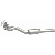 Load image into Gallery viewer, MagnaFlow 98-01 Volkswagen Beetle 2.0L Direct Fit Converter