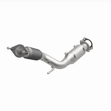 Load image into Gallery viewer, MagnaFlow 17-20 Nissan Rogue Sport Rear Underbody 2L Direct Fit Converter