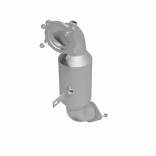 Load image into Gallery viewer, MagnaFlow Direct Fit Catalytic Converter 18-20 Alfa Romeo Giulia Single Underbody 2L