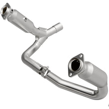 Load image into Gallery viewer, MagnaFlow 07-08 Dakota V6 V8 3.7 4.7 OEM Underbody Direct Fit Converter