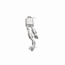 Load image into Gallery viewer, MagnaFlow 18-19 Chevrolet Traverse V6 OEM Underbody Rear Direct Fit Converter