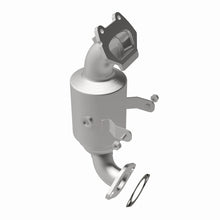 Load image into Gallery viewer, MagnaFlow 14-16 Ram ProMaster 1500/2500/3500 V6 3.6L CARB Compliant Direct Fit Catalytic Converter