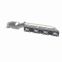 Load image into Gallery viewer, MagnaFlow 2004 Nissan Titan 5.6L Direct Fit Converter