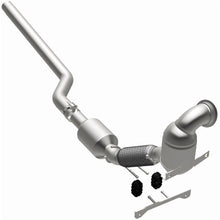 Load image into Gallery viewer, MagnaFlow 18-20 Volkswagen Tiguan 2.0L OEM Underbody Direct Fit Converter