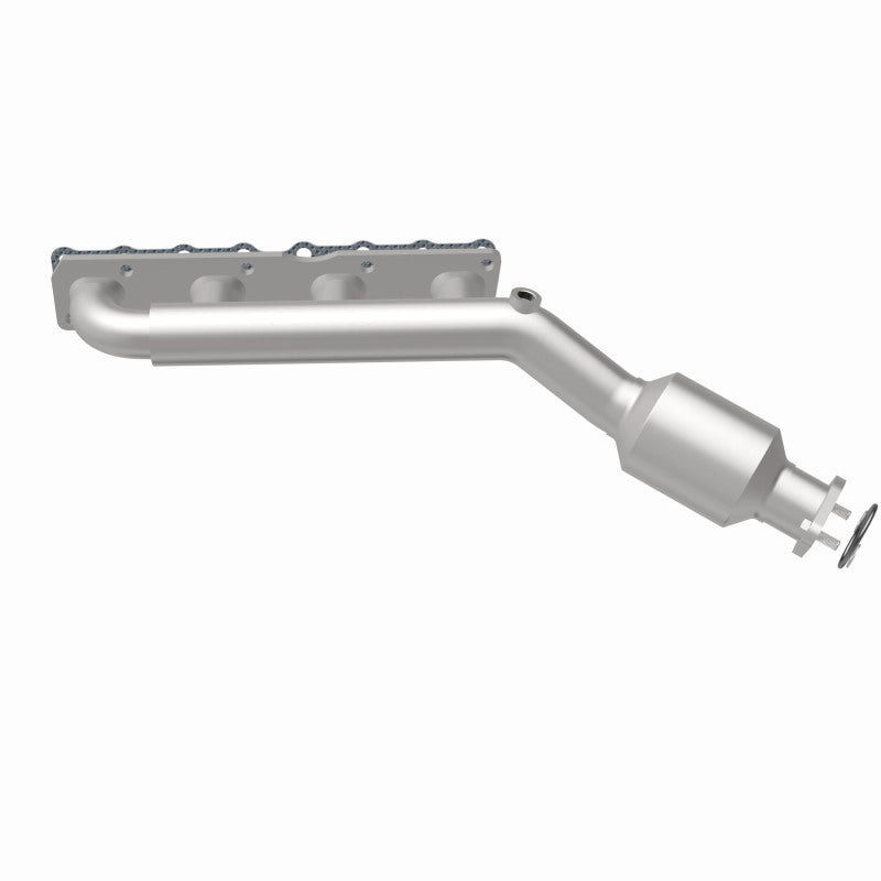 MagnaFlow 2004 Nissan Titan 5.6L Direct Fit Converter